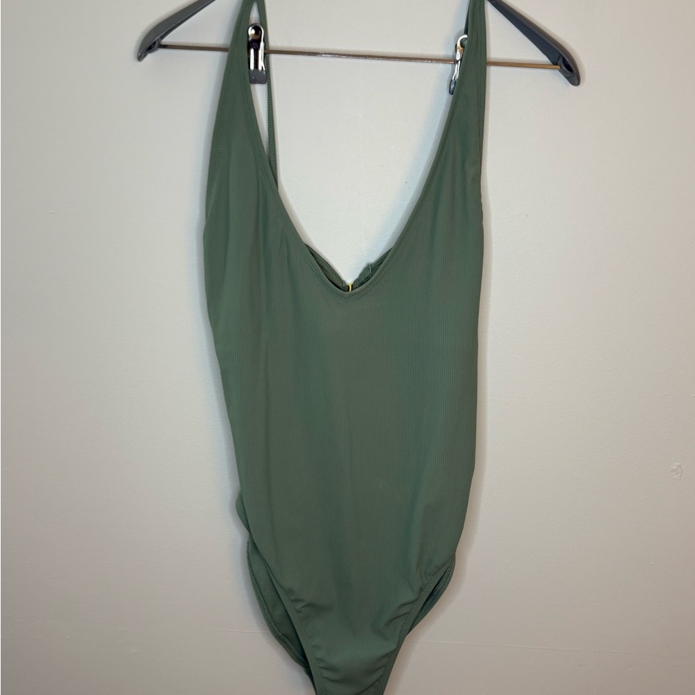 Shade & Shore Women’s large Green One Piece Swimsuit basic solid beach